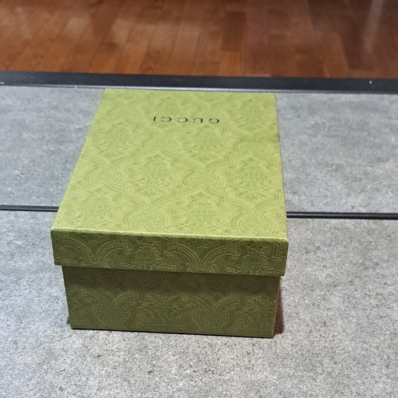 Gucci Box - Picture 5 of 11